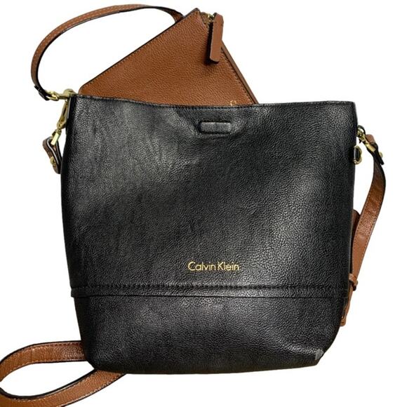 CALVIN KLEIN Black and Brown Crossbody and Wristlet - Picture 7 of 9